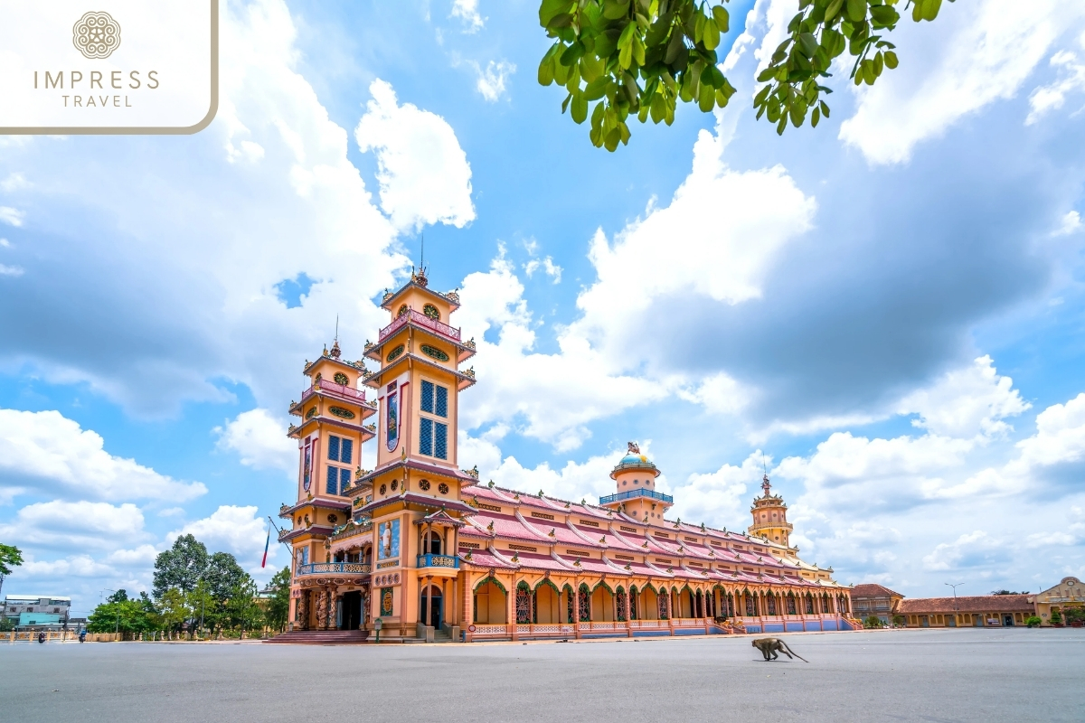 Cao Dai Temple Tour in day trips from Ho Chi Minh 