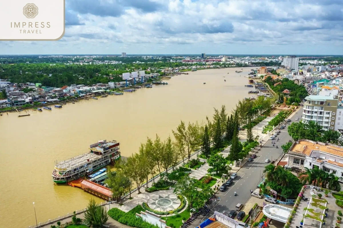 Ninh Kieu Wharf-Tour by Boat to Vinh Long City