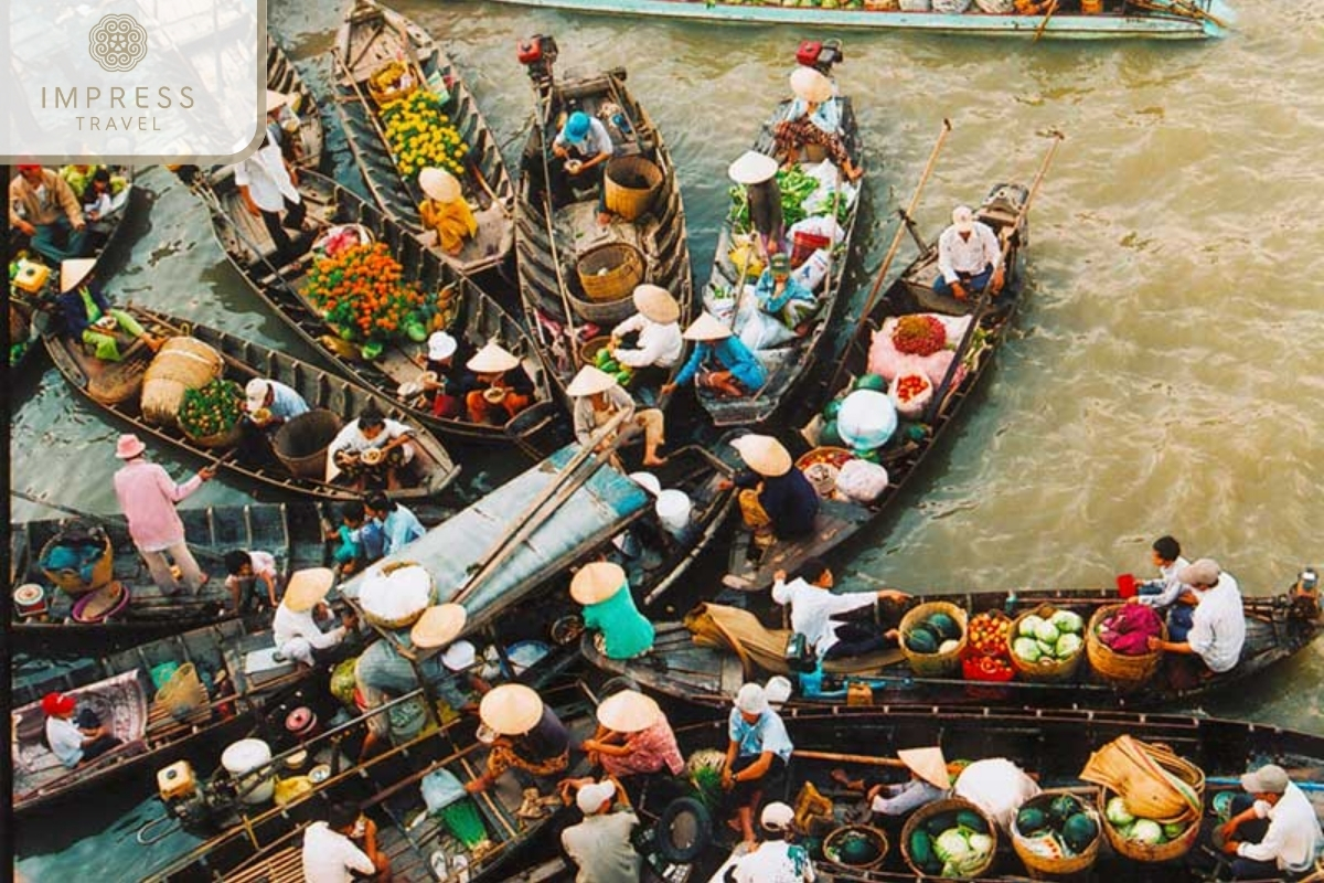 Chau Doc Floating Market