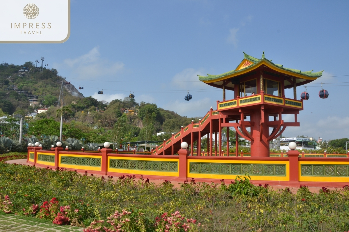 Sam Mountain in tour to visit Kherme Village in Chau Doc