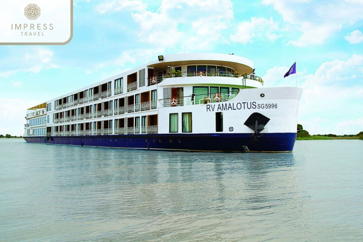 RV Amalotus Cruises of the 5-star Cruise on the Mekong River