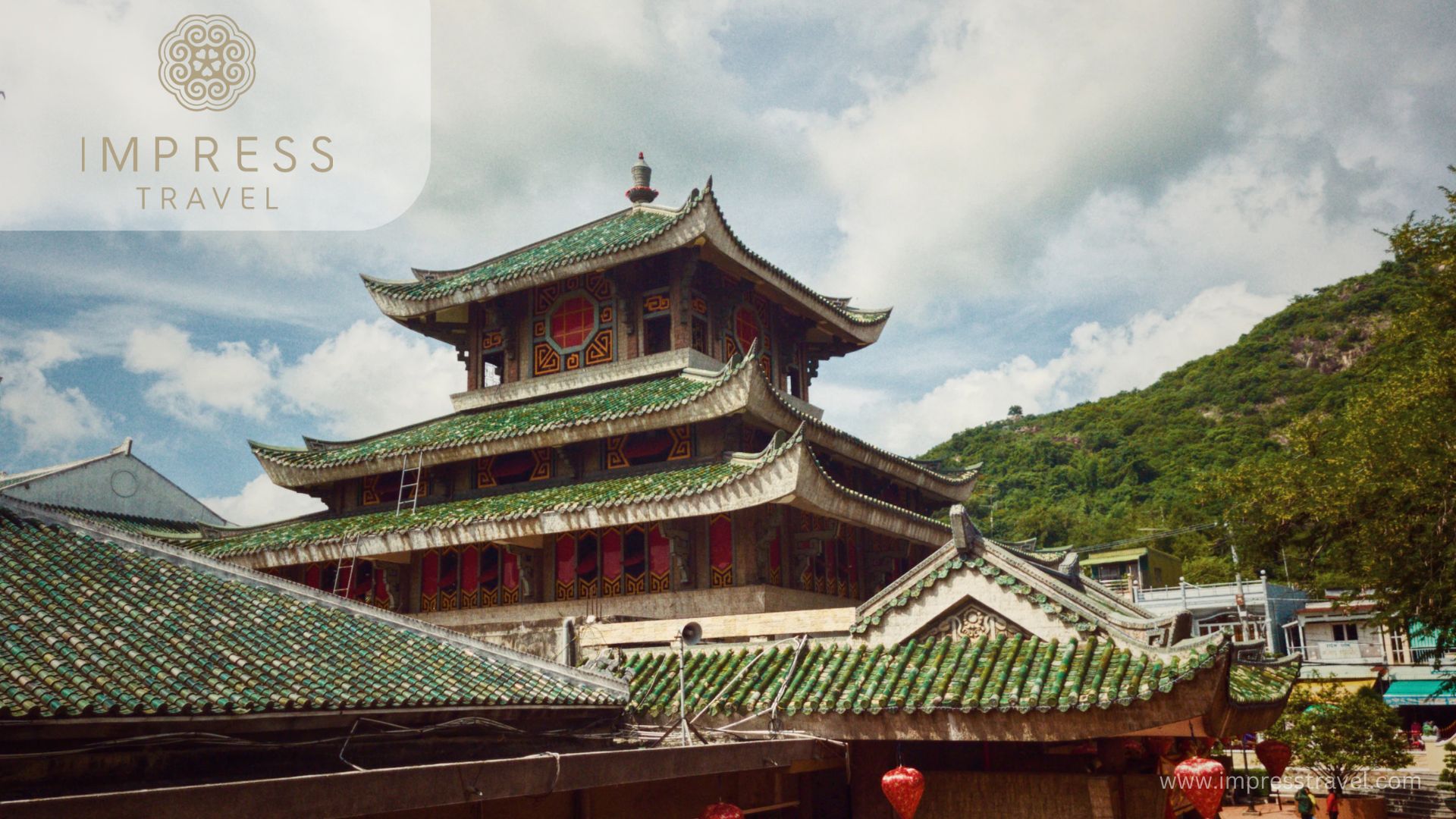 Ba Chua Xu Temple on Sam Mountain