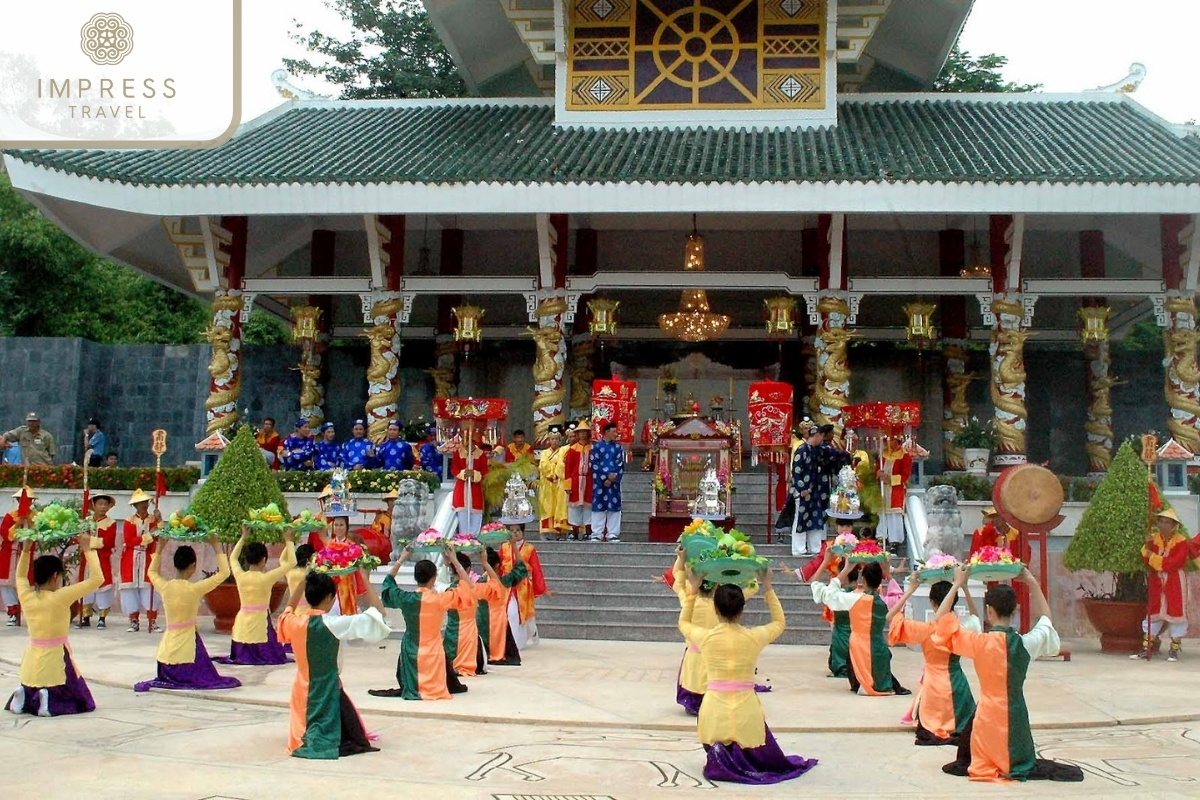 Ba Chua Xu Temple of the Saigon - Can Tho - Chau Doc - Tra Su Journey