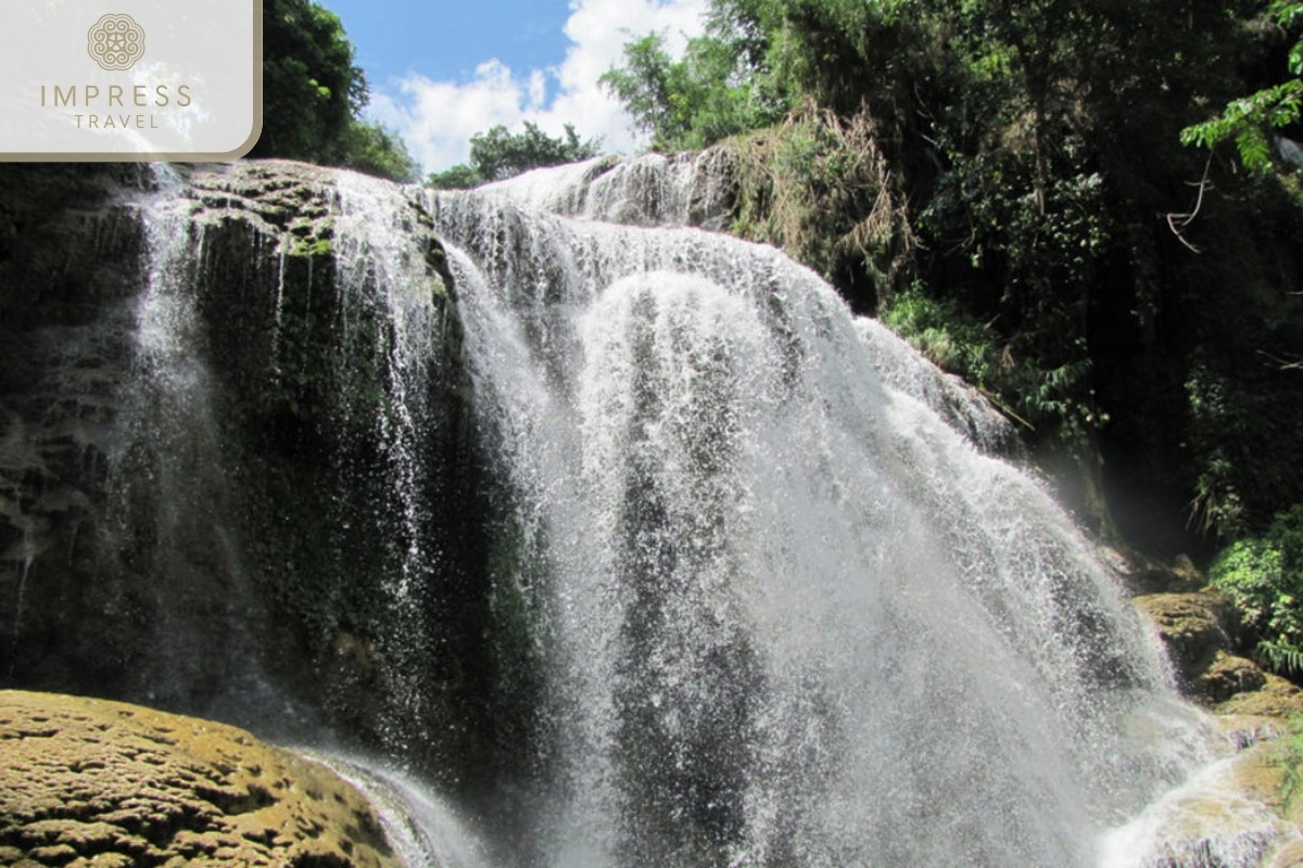 Pu Nhu Waterfall