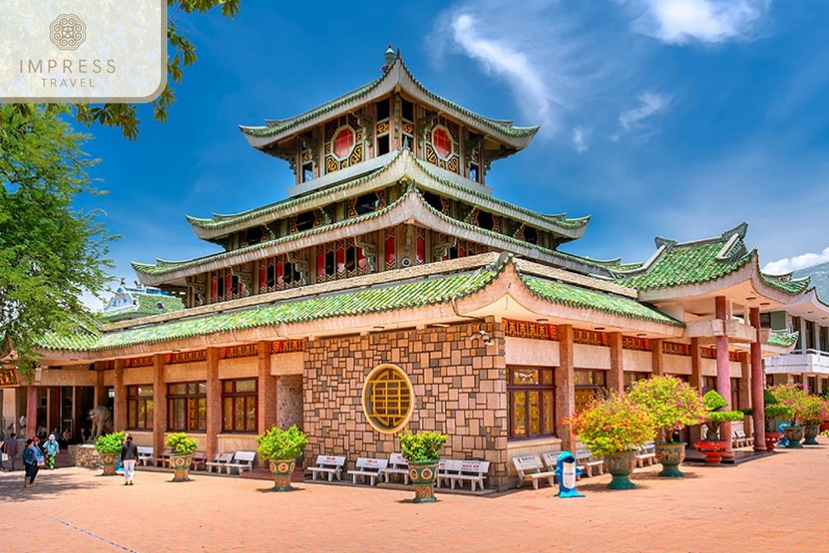 Lady Xu Shrine in Phu Quoc Island Tour by Boat