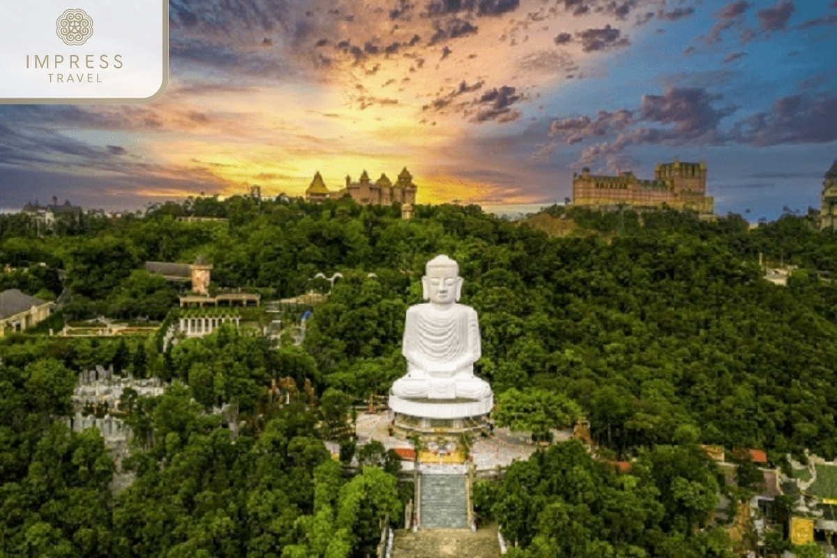 Linh Ung Pagoda - Ba Na Hills of the Linh Ung Pagoda on a Journey from Danang tour