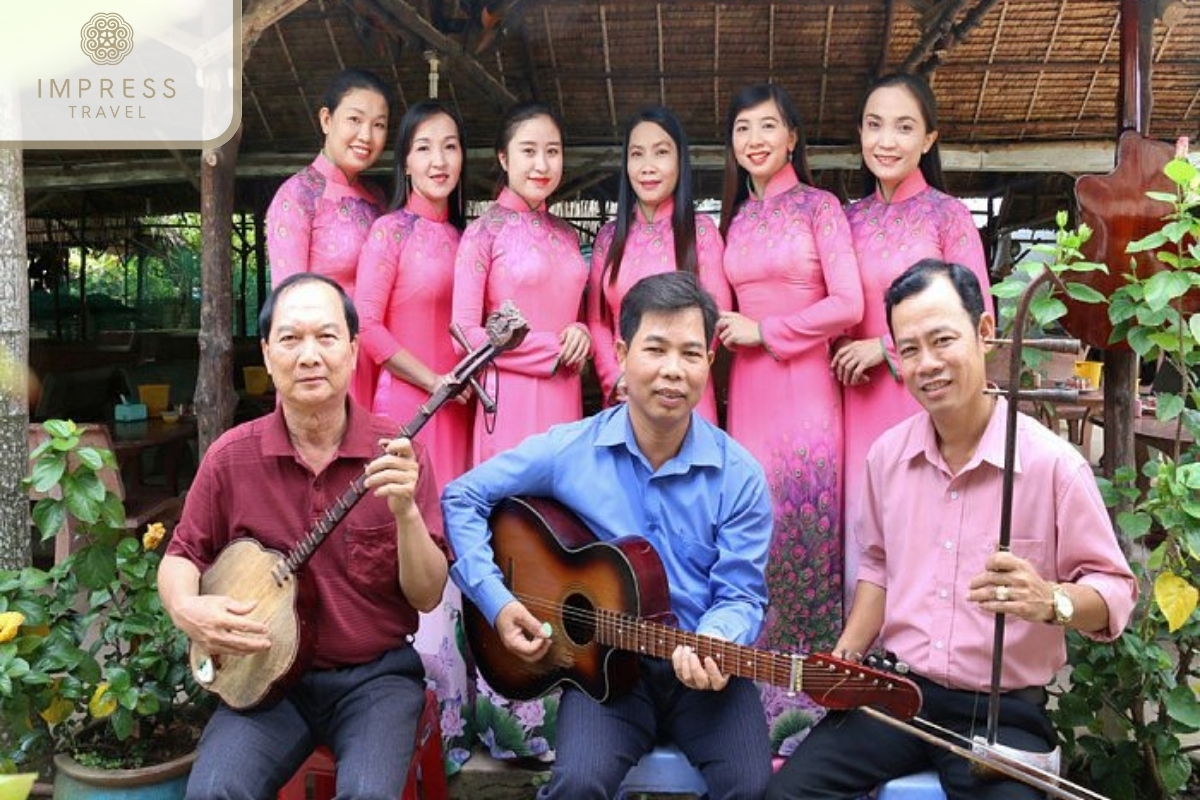 Don Ca Tai Tu in Mekong Tour from Ho Chi Minh