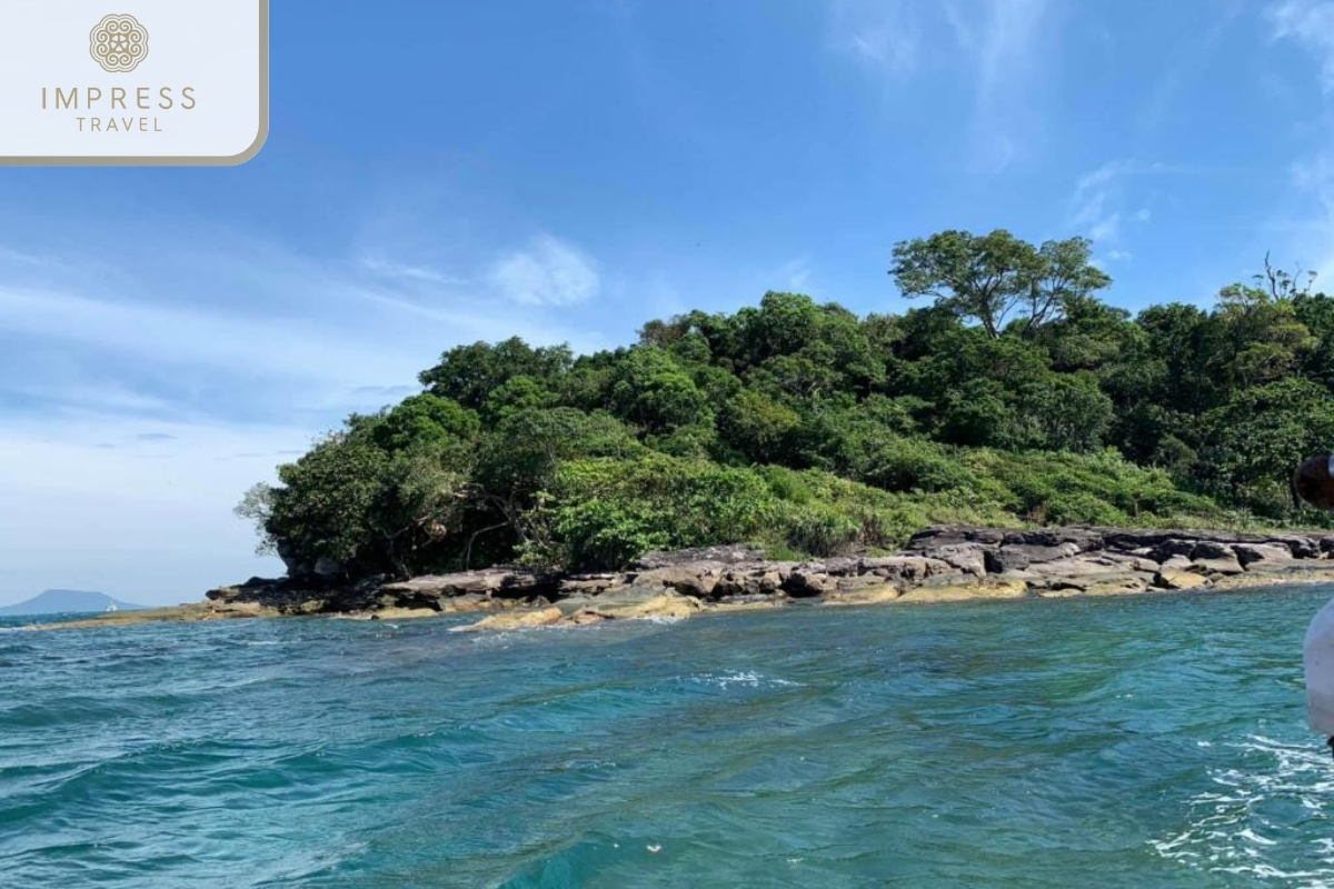 Ganh Dau in Phu Quoc’s Vibrant Coral Reefs