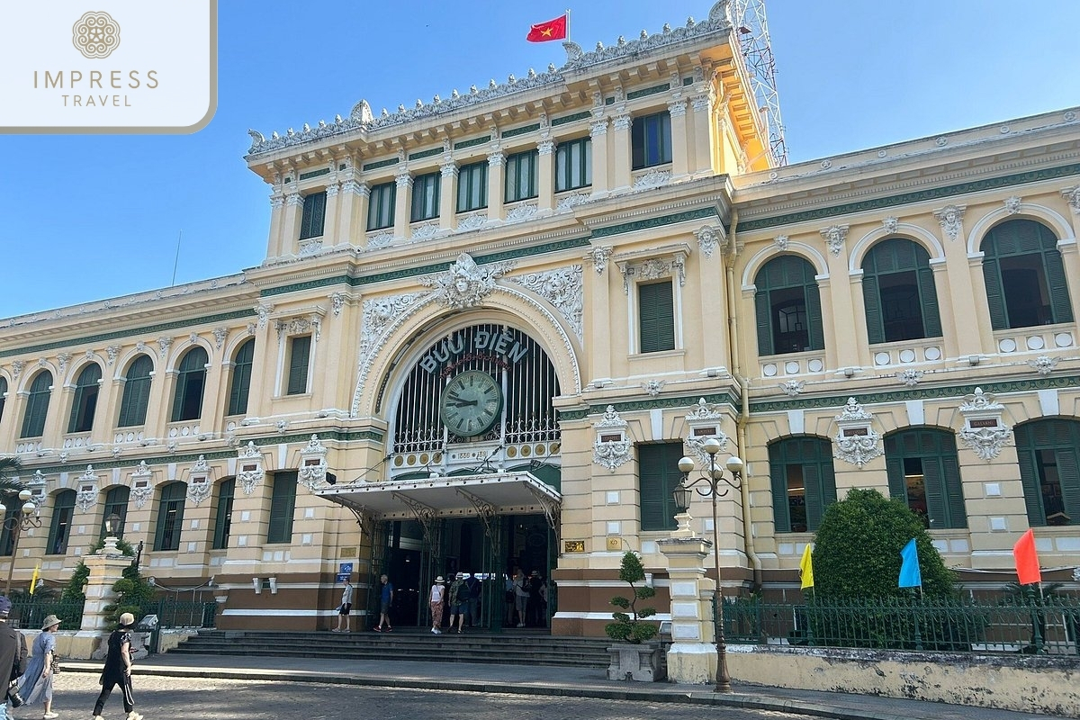 Central post office in Tours for Families in Ho Chi Minh City