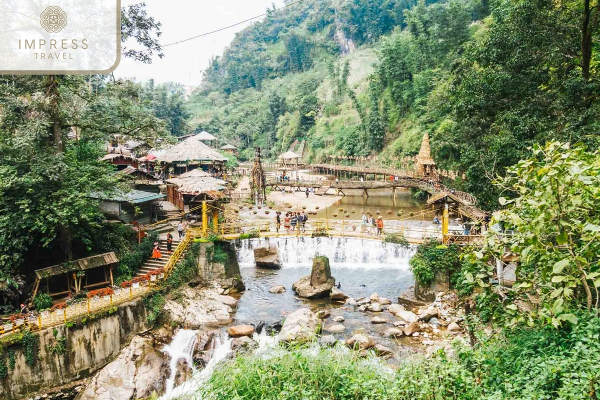 Cat Cat Village in Sapa and Ethnic Market Tour