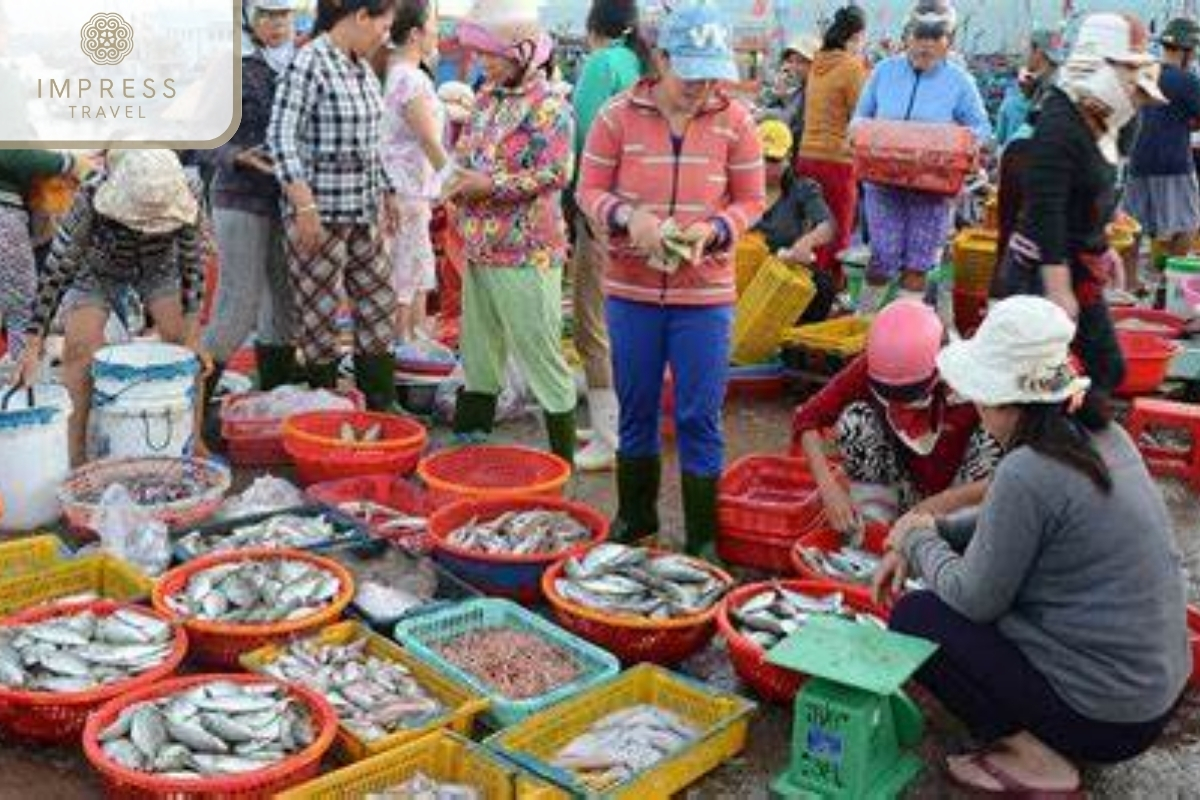 seafood at Shopping at Dam Market Nha Trang 