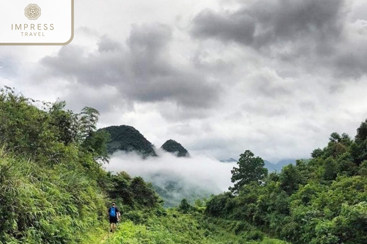 Pu Luong Peak