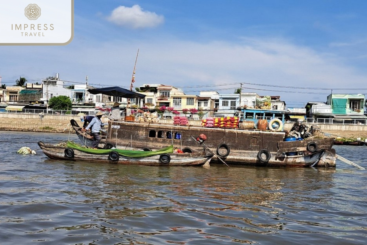 Cai Rang Floating Market