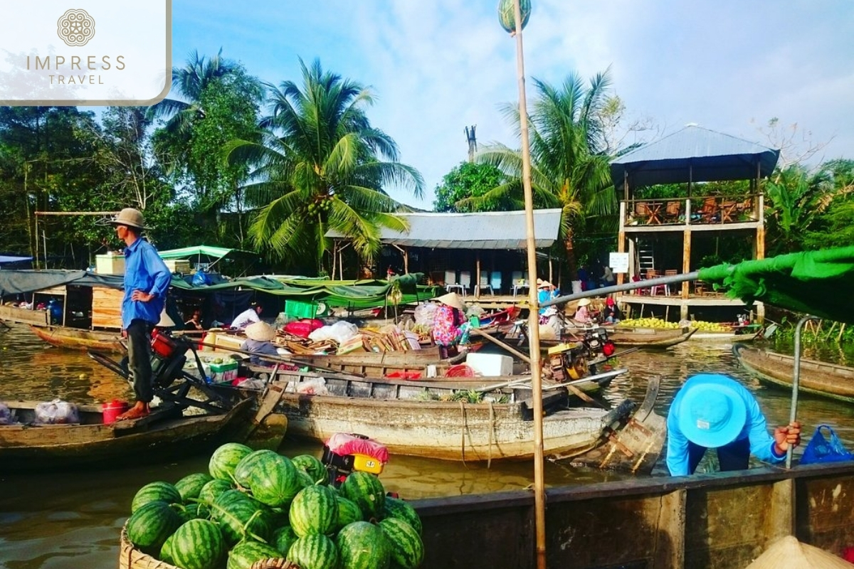 Cai Rang Floating Market