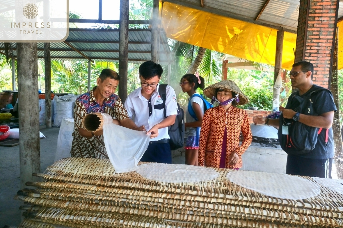 Hu Tieu Workshop in Visit an Organic Cacao Farm