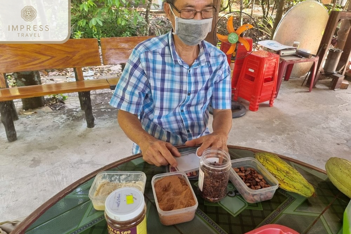 Famous Cacao Farm in Can Tho Bike Tour