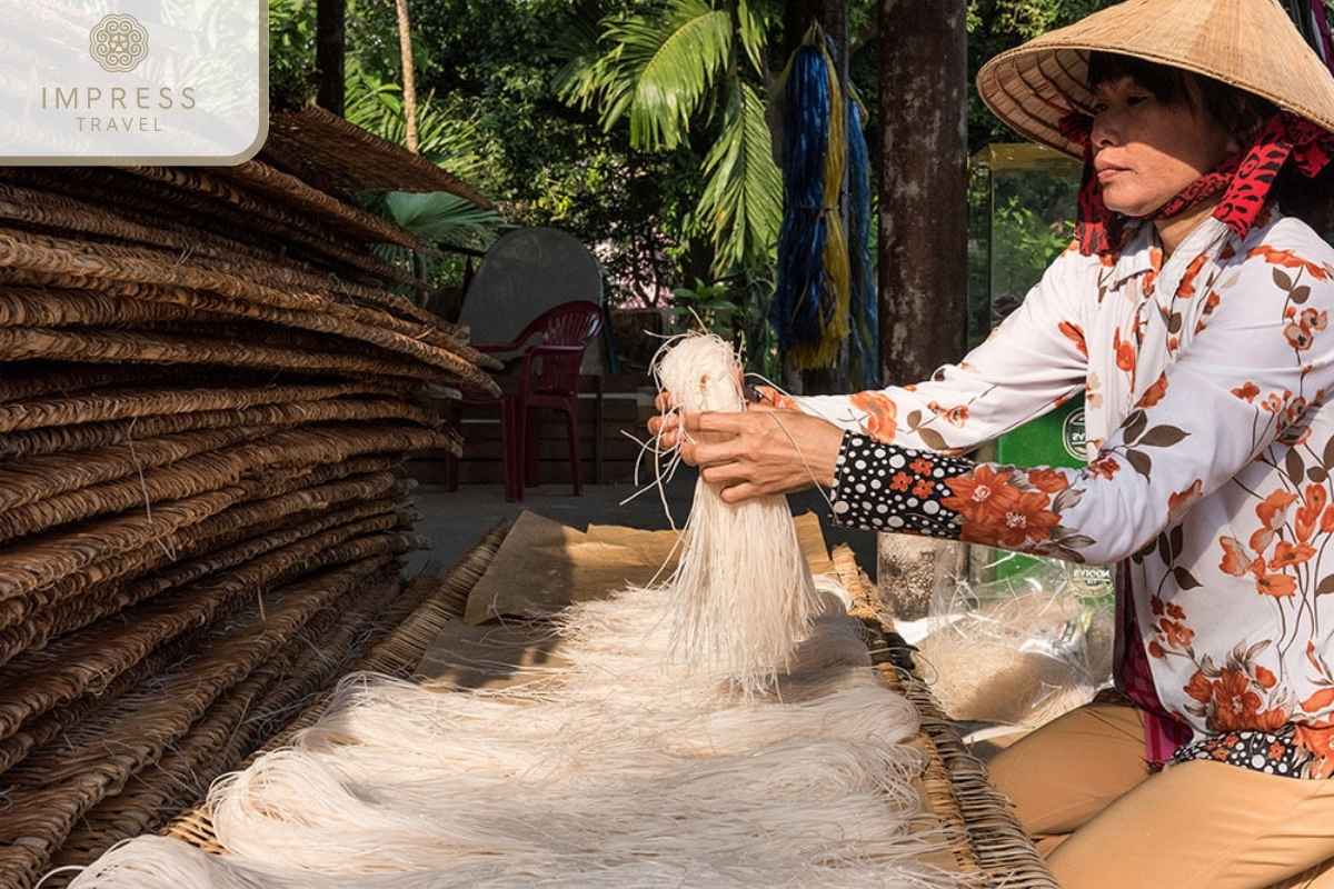 Sau Hoai Hu Tieu Noodle Factory