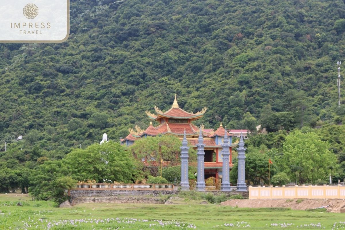 Hai Tang Pagoda in Danang To Cham Island Tour