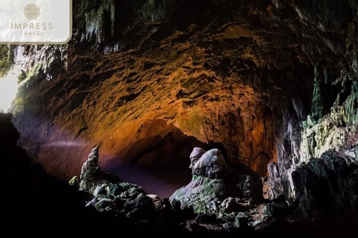 Bat Cave in Ban Leo Rice Field on a Pu Luong Tour