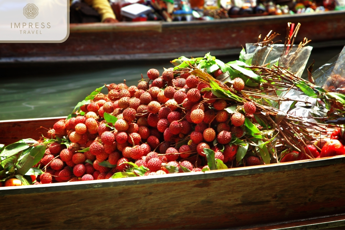 Cai Rang floating market in Ben Tre, Can Tho, Vinh Long in 2 Days