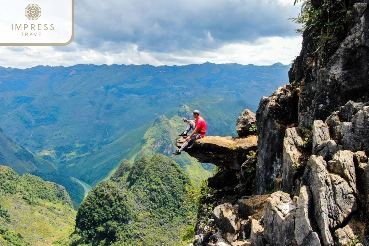 Wind Pass in terraced fields of Hoang Su Phi