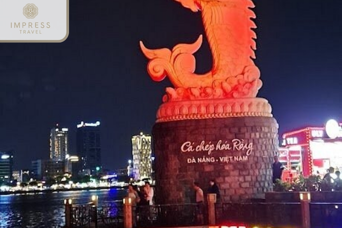 Carp Turns into a Dragon Statue