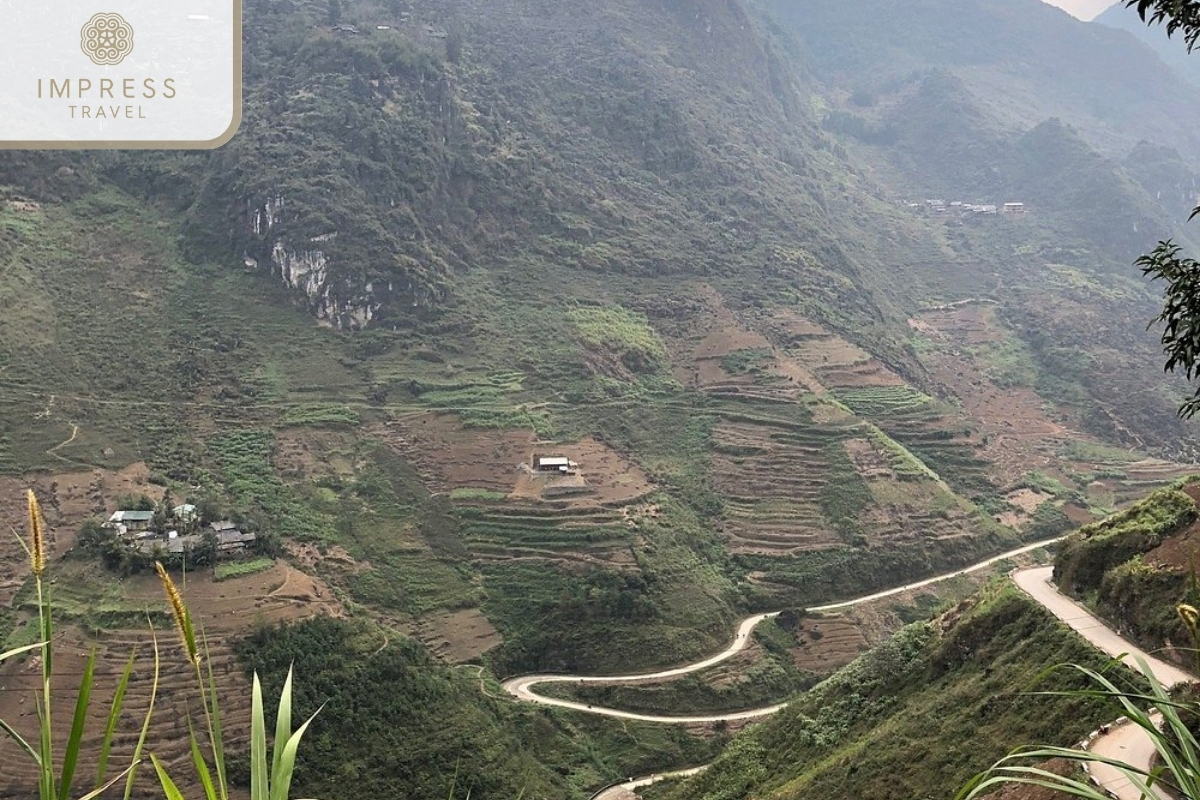  Ma Pi Leng Pass in Ideal Weather for a Ha Giang Tour