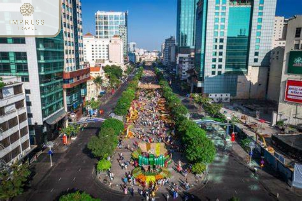 Nguyen Hue Pedestrian Street in Morning Walking Tour at Gia Dinh Park