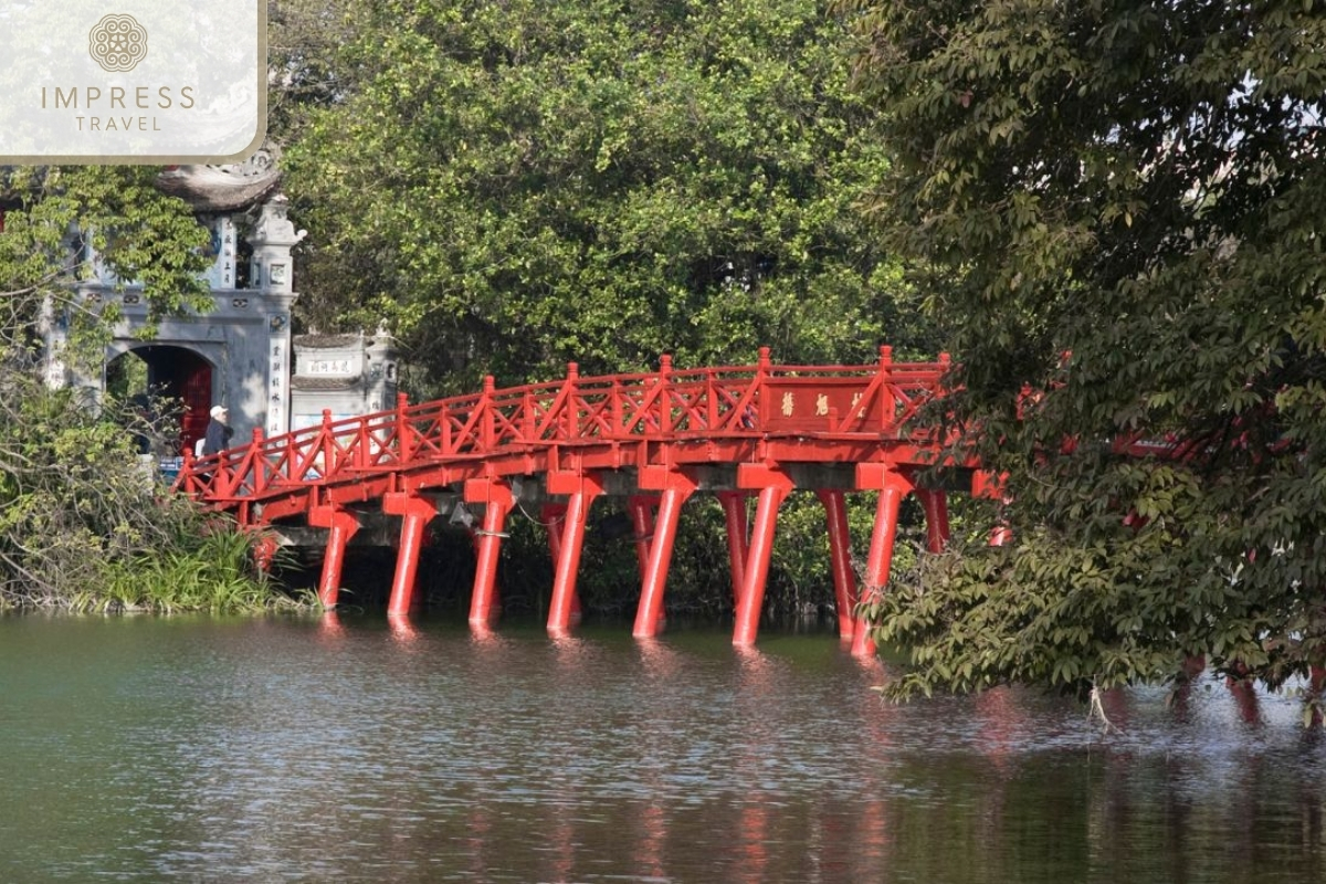 The Huc Bridge in Morning walking tour at Ho Tay