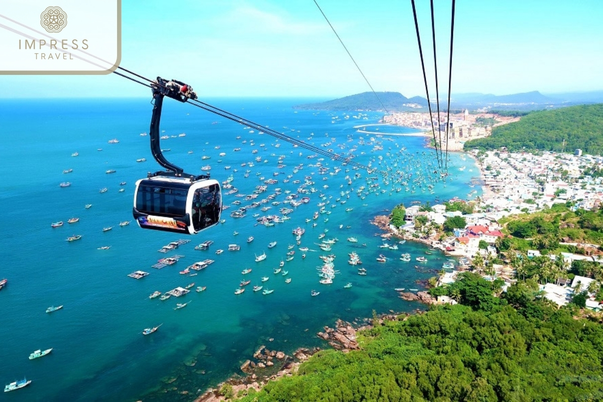 Hon Thom Cable Car in Phu Quoc Tour to Aquatopia Water Park