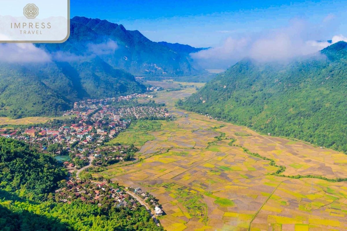 Thung Khe Pass in places for a Mai Chau tour