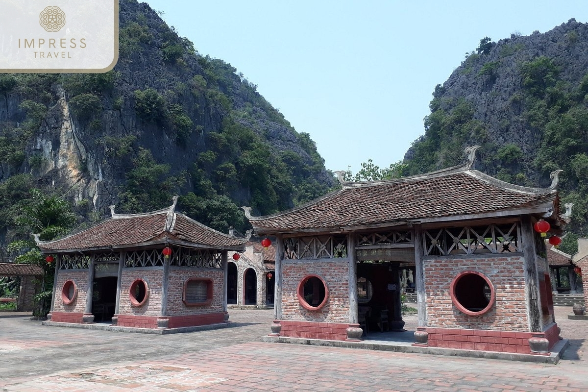 Ancient Village of Co Vien Lau