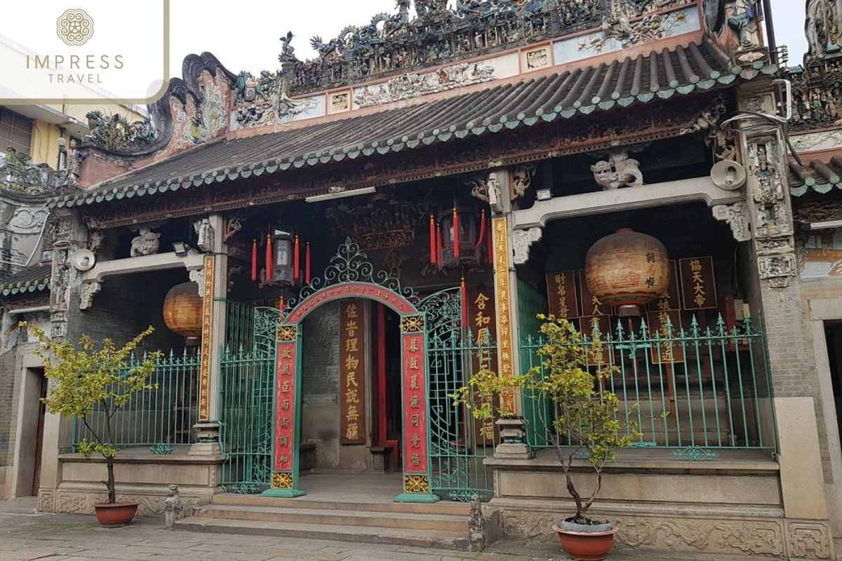 Thien Hau Temple in Ho Chi Minh City tours to See the Top Landmarks