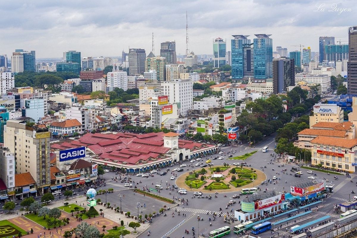 Ben Thanh Market in Ho Chi Minh Cafe Tours