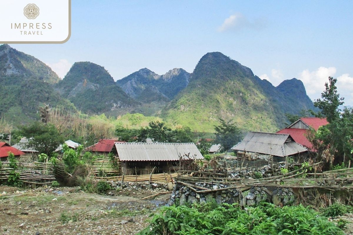 Sin Chai Village on Sapa Tours