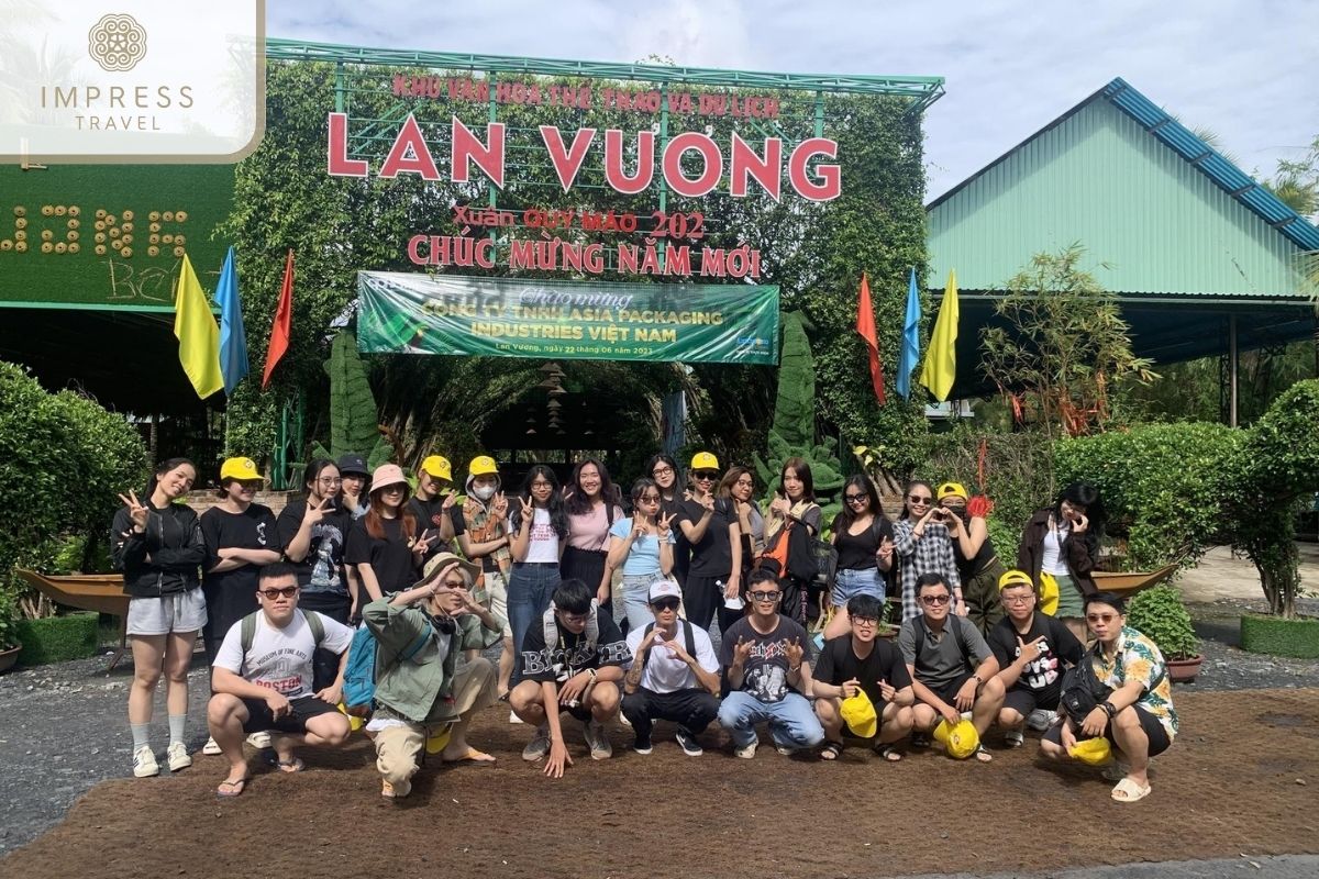  Lan Vuong eco-tourism village