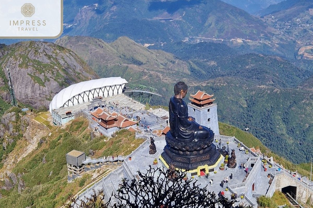 Fansipan peak in Flying Sapa Panorama Tours