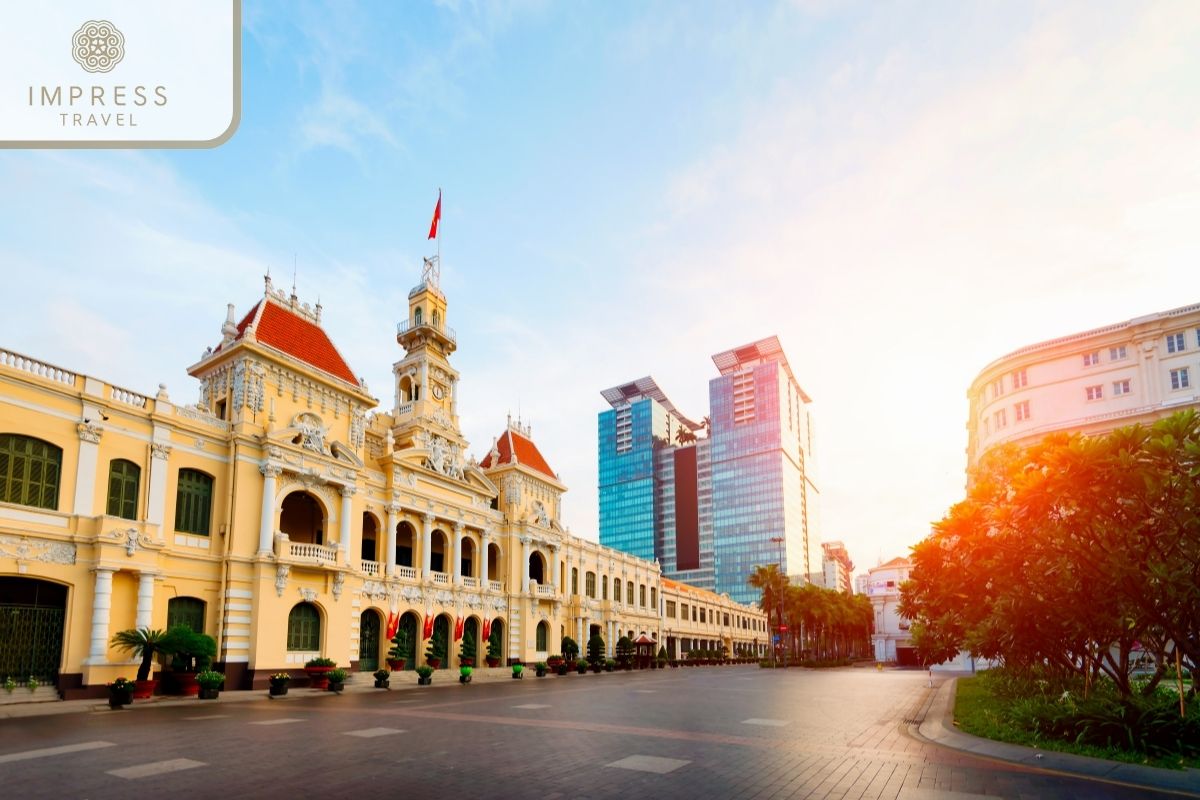 Central Post Office in Ho Chi Minh Historical Tours