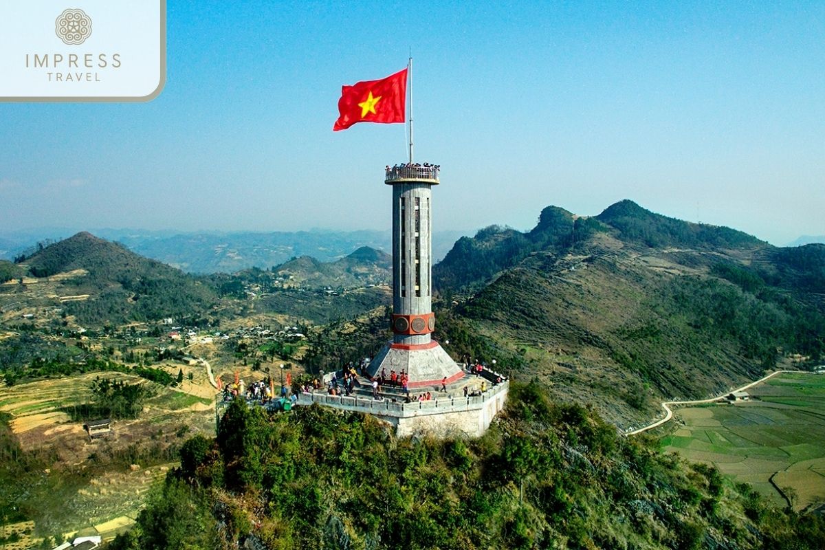 Lung Cu Flag Tower