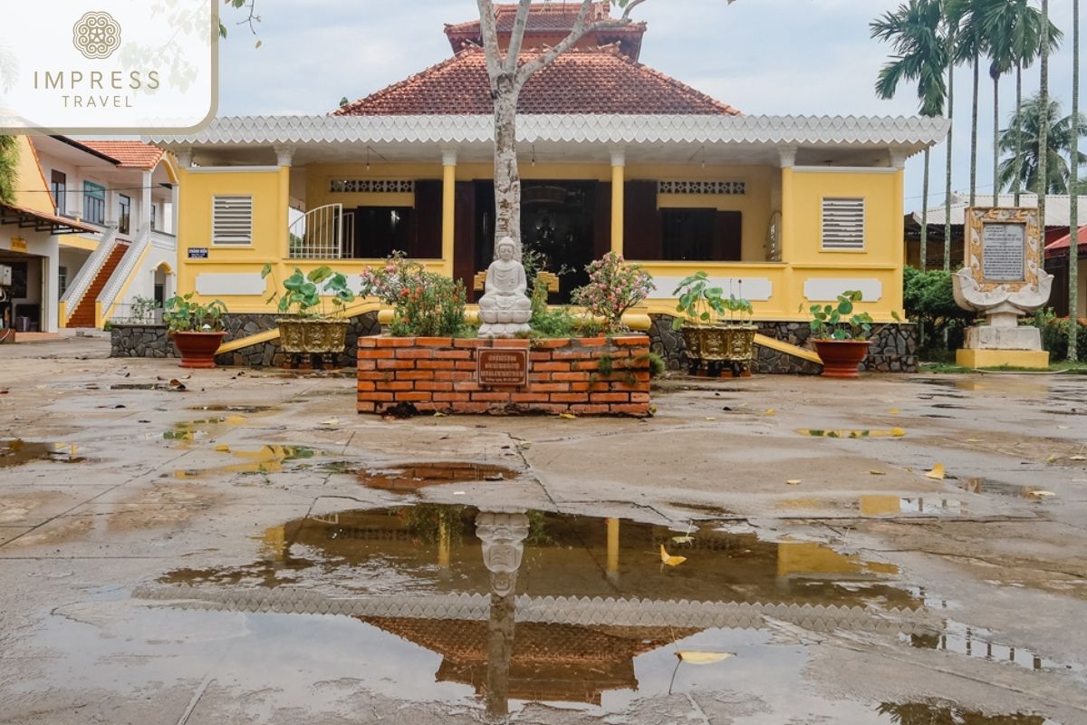 Long Quang Pagoda in Can Tho Mekong Faith Tours