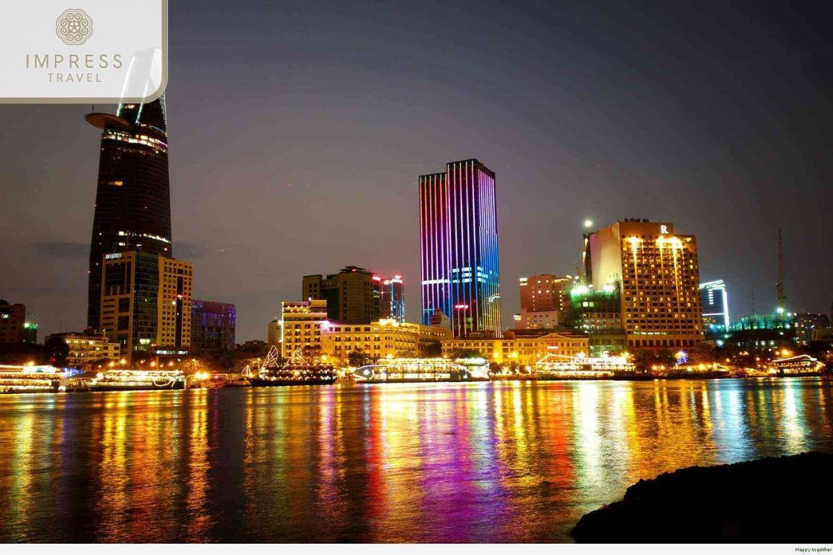  Scenic Beauty of Saigon River in Ho Chi Minh night tour