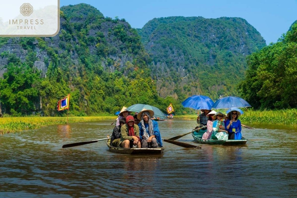 Ngo Dong River in Ninh Binh Faith Tours