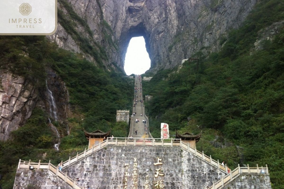 Quan Ba Heaven's Gate in Ha Giang venture tours