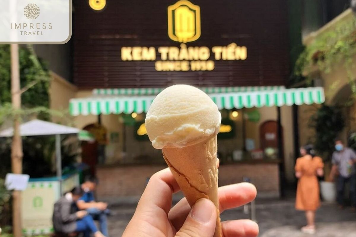 Ice Cream Cones in Hanoi Snack Tour