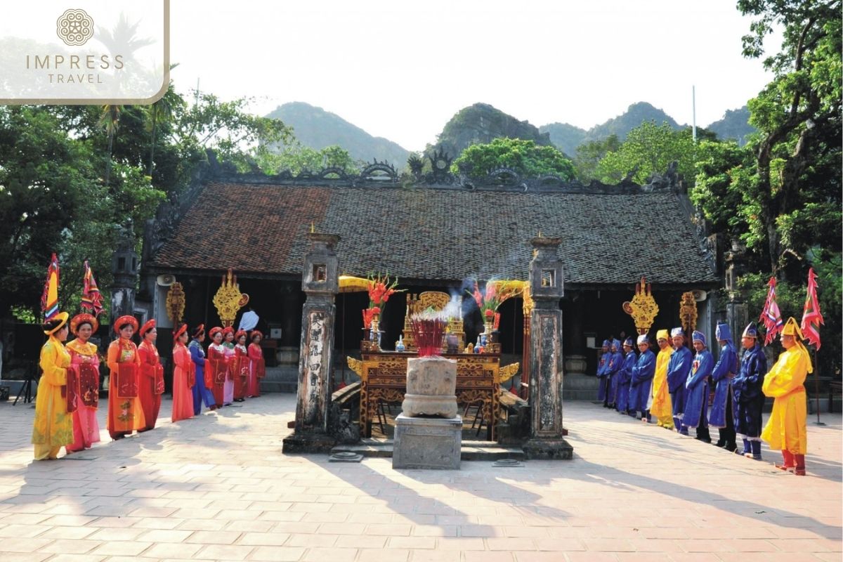 Cultural Exploration at Hoa Lu