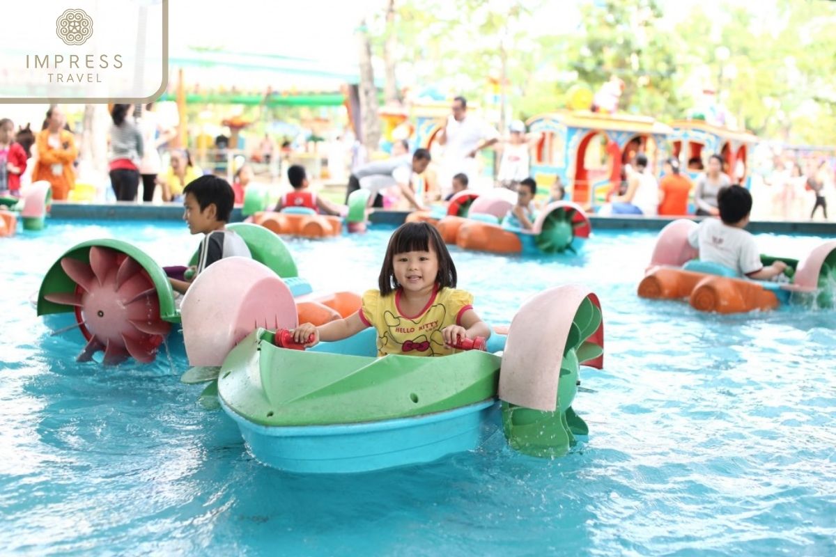 Children's playground in Ho Chi Minh kids tours