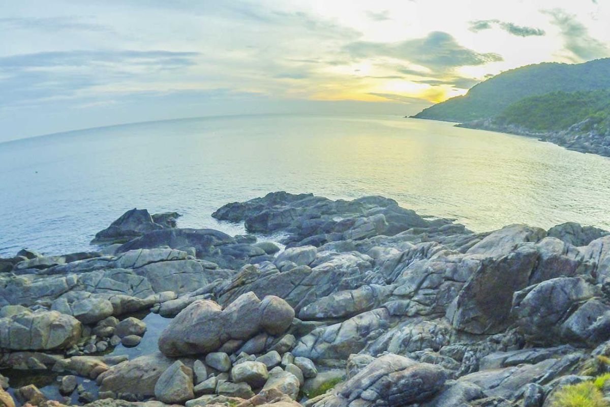 Black Rock Beach Is Silent Shore For Danang Photo Tours 