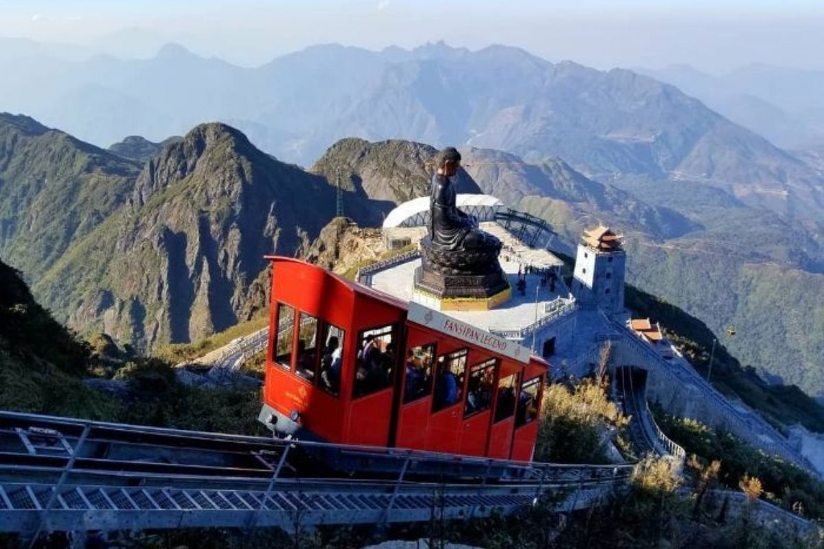 Cable Station Is Sun World Ticket For Sapa Fansipan Tours