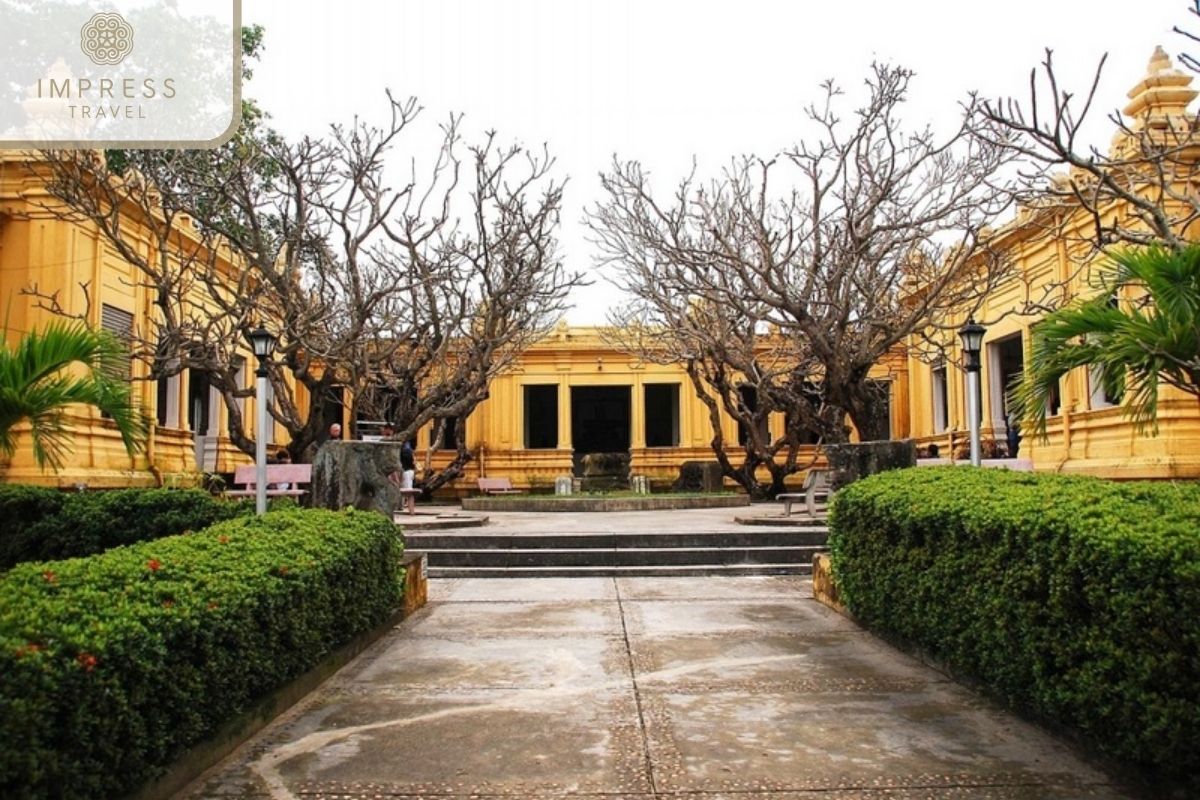 Cham Sculpture For Danang Art Tours