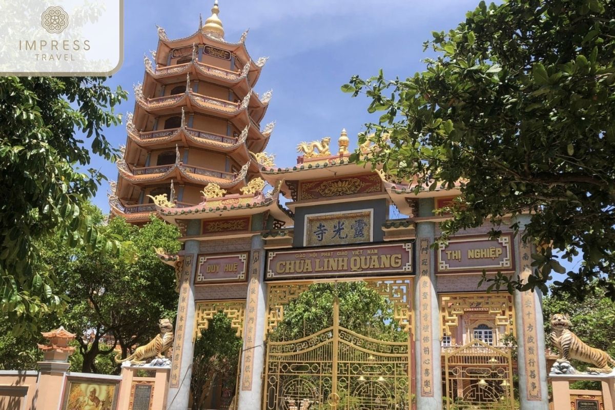 Chua Linh Quang Is Pagoda For Nha Trang Buddhist Tours 